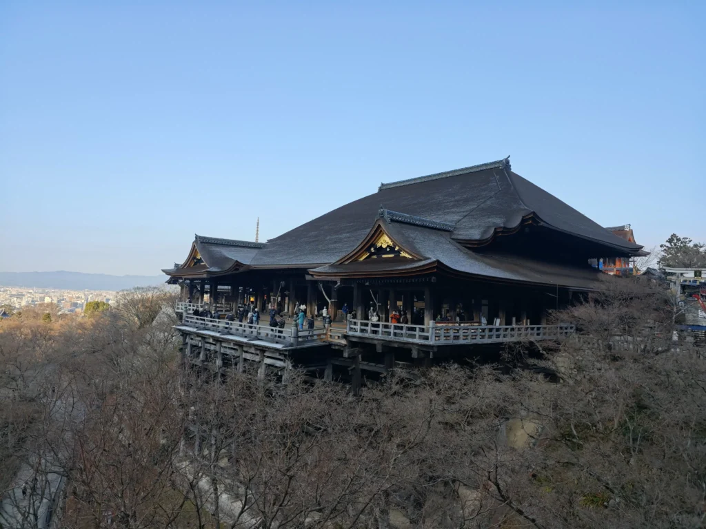 清水寺:歷史文化與壯麗景觀的完美交融 1 清水寺-清水舞台