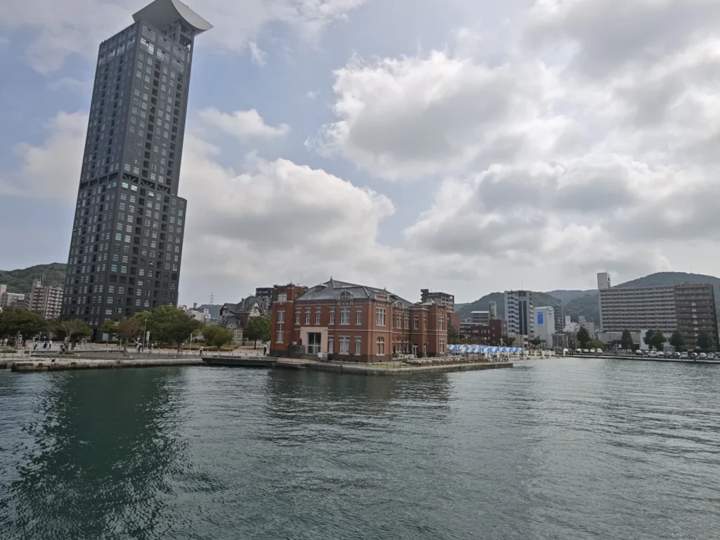 福岡門司港遊記|漫步大正浪漫懷舊港區,九州鐵道紀念館、藍翼門司與港邊咖啡時光 5 Mojiko08