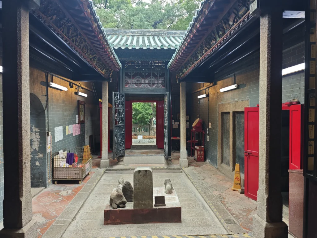 油麻地天后廟遊記|廟街名字的由來,藏在塔香煙霧裡的百年香港 3 TinHauTemple10