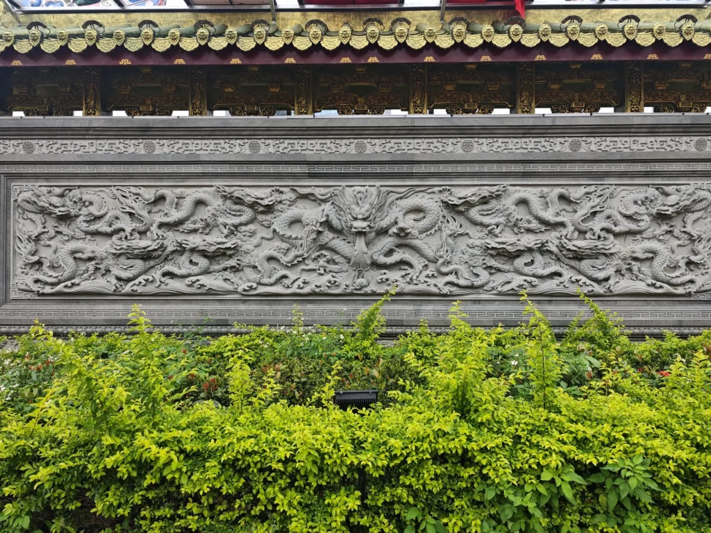三重先嗇宮遊記|兩派匠師對場作、九龍照壁與270年神農大帝古廟 1 XianseTemple16