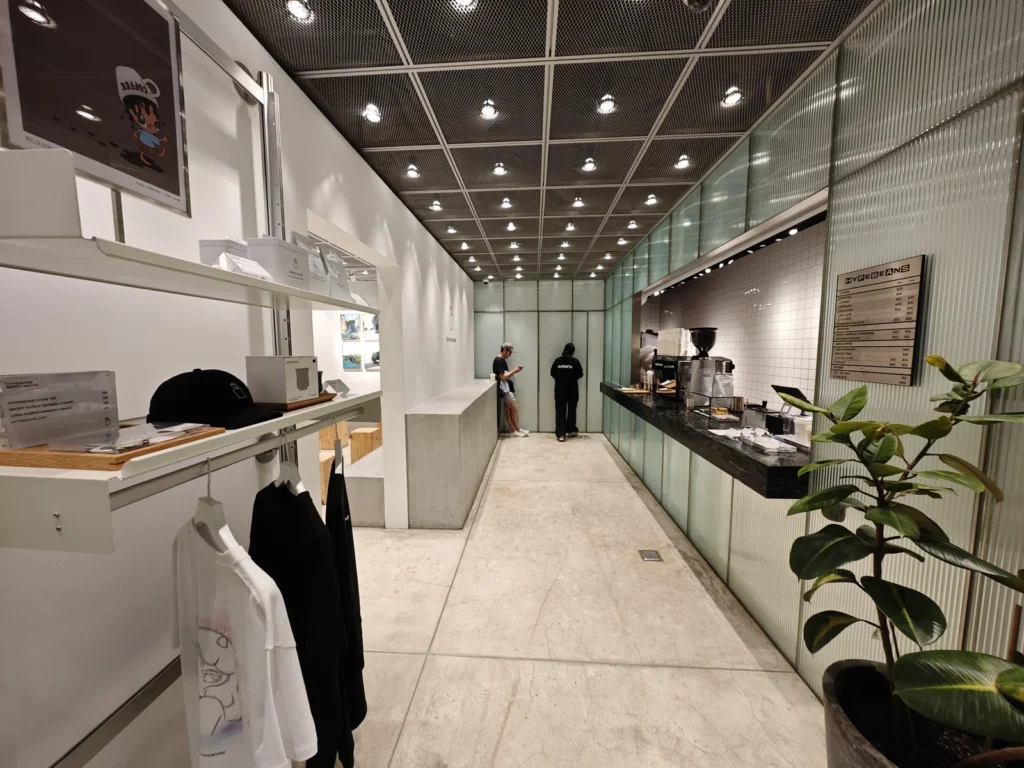 香港Hypebeans食記|中環潮流咖啡店,澤田洋史的招牌香料鴛鴦 5 hypebeans06